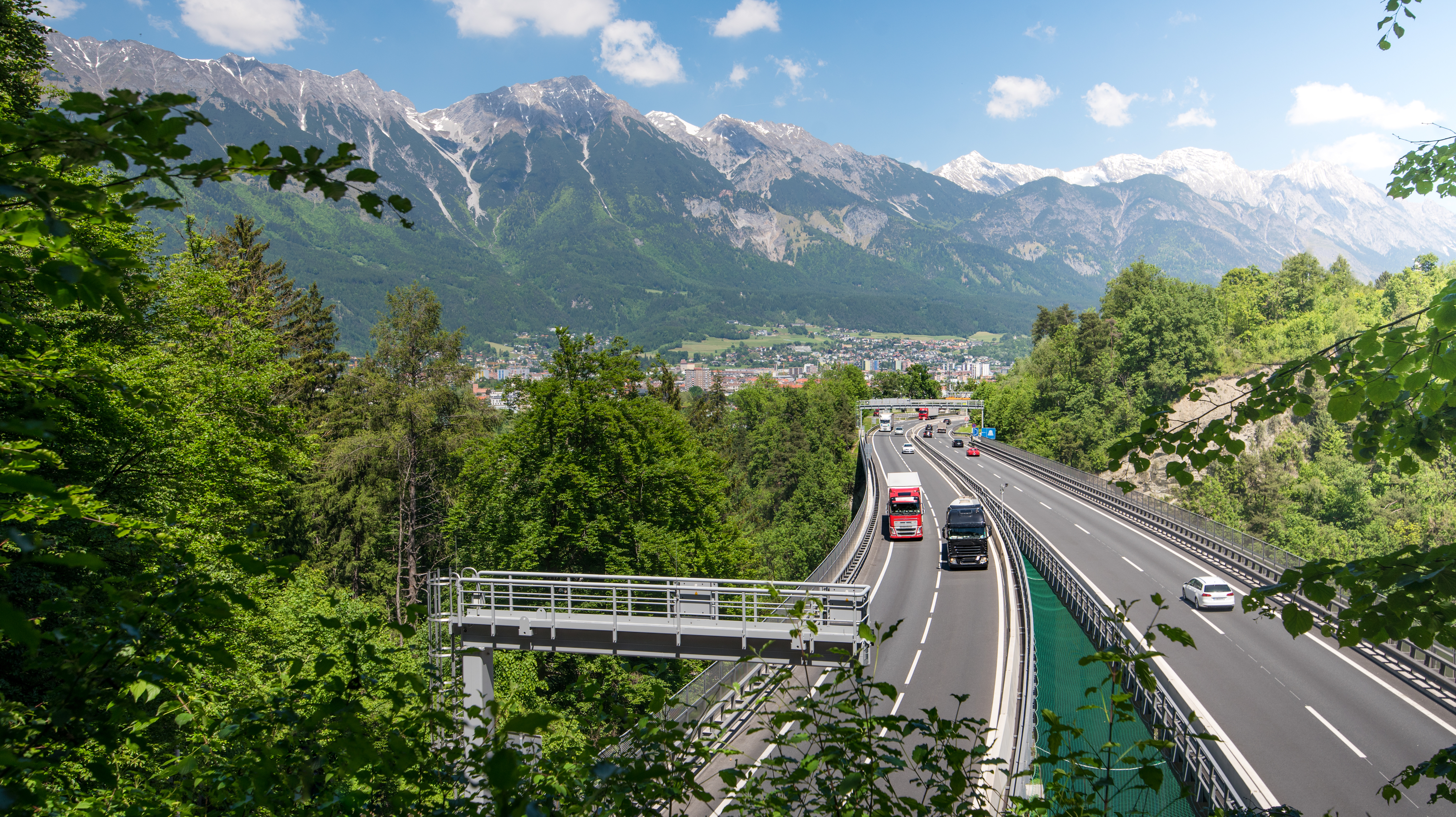 Vilkikų eismo ribojimai Tirolyje 2023m. antrame pusmetyje